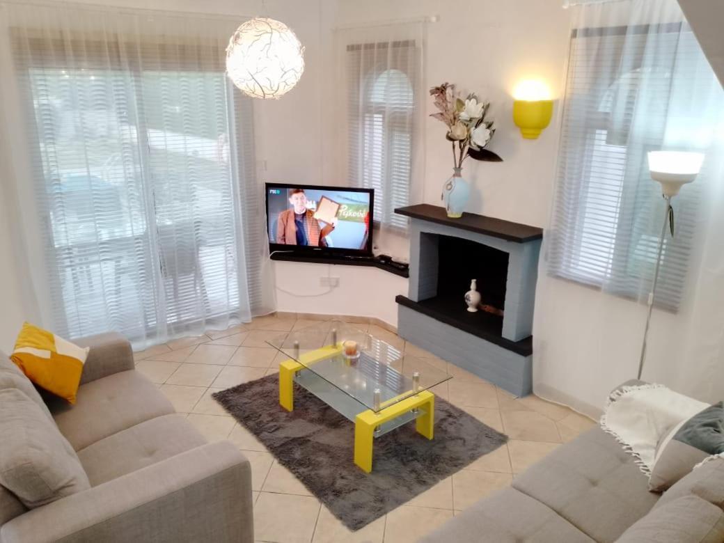 Villa Chrysanthemum Neo Chorio Luaran gambar